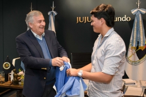 Morales recibi&oacute; a deportista que participar&aacute; en el mundial de tiro en Alemania