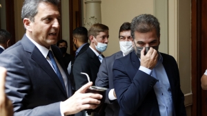 Massa habl&oacute; con Morales para bajar la tensi&oacute;n y la reuni&oacute;n con Guzm&aacute;n se hace en 10 d&iacute;as