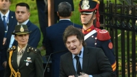 Milei rompi&oacute; el reclamo hist&oacute;rico por Malvinas y reconoci&oacute; la autodeterminaci&oacute;n de los "malvinenses"