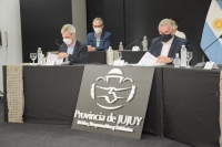 Tres terminales de omnibus y la recuperaci&oacute;n del ferrocarril