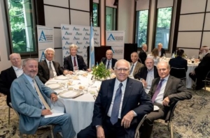 AEA con Santiago Bausili: qu&eacute; le pidieron los due&ntilde;os de grandes empresas argentinas al presidente del Banco Central