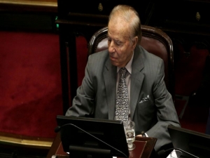 Carlos Menem est&aacute; en terapia intensiva