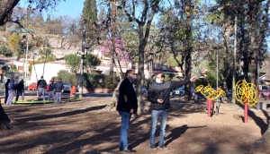 Juegos infantiles e inclusivos en Parque San Mart&iacute;n