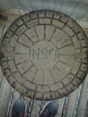 Polic&iacute;a recupera medidores de agua potable y tapas de bocas de registro robadas