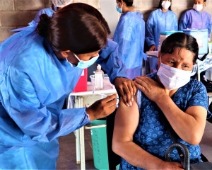 La vacunaci&oacute;n puede realizarse tras el alta de Covid-19