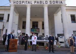 Morales entreg&oacute; equipamientos al Hospital Pablo Soria