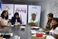 Acuerdan agenda de trabajo conjunto con la Fundaci&oacute;n Corazones Azules TEA