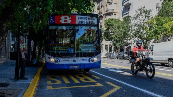 Diego Giuliano: "El boleto urbano vale $18 en CABA y $60 en el interior"