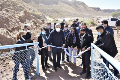 Nueva pasarela sobre el r&iacute;o Susques