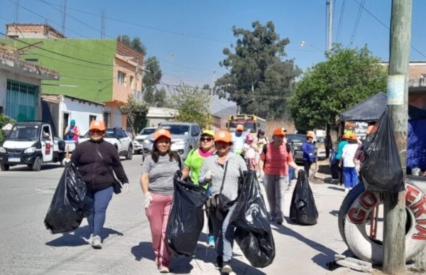 Municipalidad realiz&oacute; una jornada de plogging en Alto Comedero