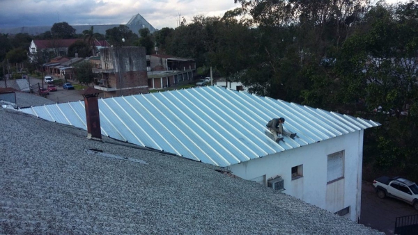 Obras en cubierta del Hospital Or&iacute;as: 40% de avances