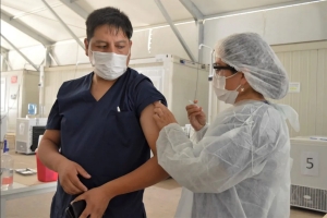 Jujuy comienza a vacunar con la cuarta dosis