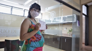 Covid-19: El 50 % de las embarazadas internadas no est&aacute;n vacunadas