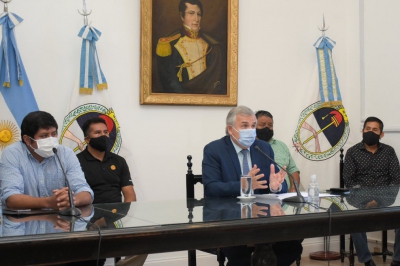 Estudiantes de Valle Grande acceder&aacute;n a becas universitarias