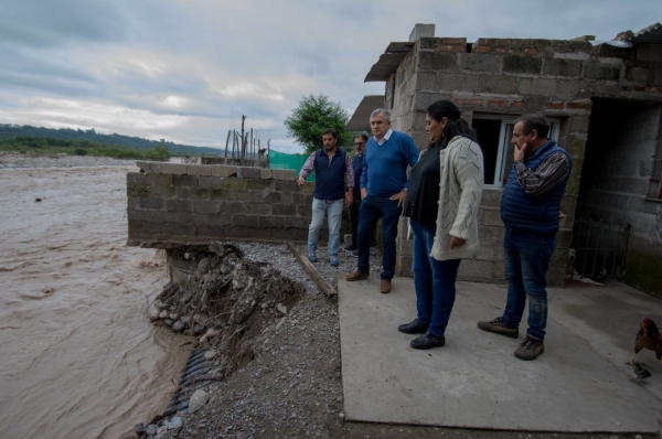 Reubicar&aacute;n a familias de barrio El Chingo