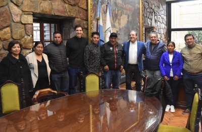 Bernis recibi&oacute; a integrantes de Comisiones Municipales de Valle Grande