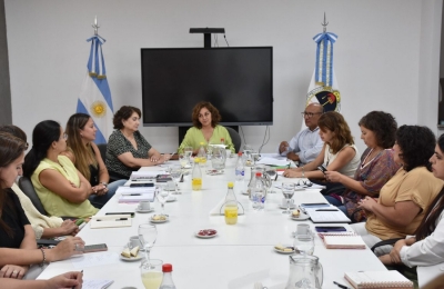 En Educaci&oacute;n.  Primera reuni&oacute;n de Gabinete 2025