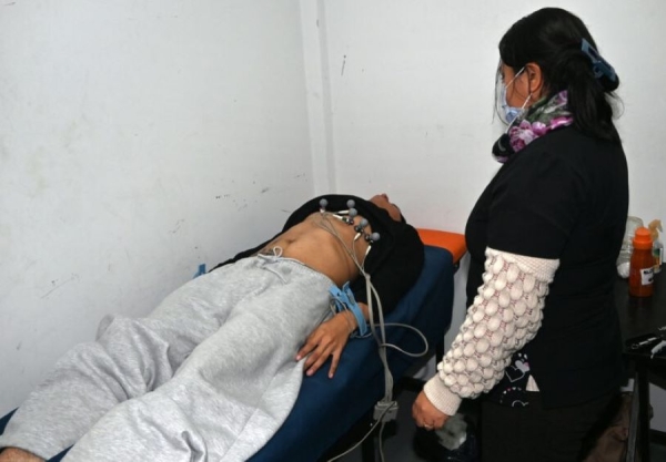 Controles de salud en la escuela de boxeo &ldquo;Pumita Carabajal&rdquo;