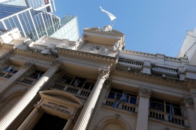 El Banco Central volvi&oacute; a bajar los encajes a los bancos y busca impulsar el cr&eacute;dito para reactivar la econom&iacute;a