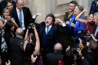 Javier Milei: &ldquo;No me van a llevar puesto como a Macri&rdquo;