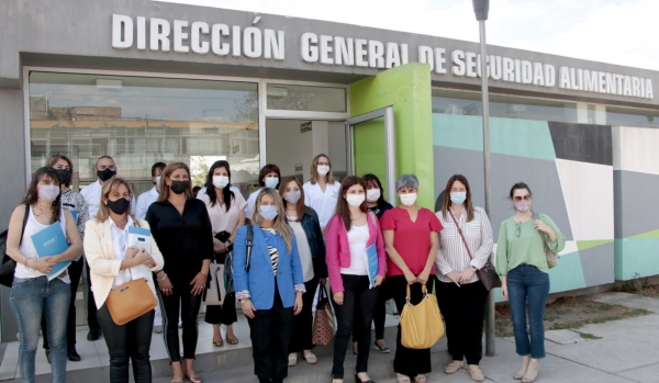 Laboratorios municipales se suman a "Renaloa"