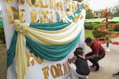 La Plaza Espa&ntilde;a se viste de productos navide&ntilde;os