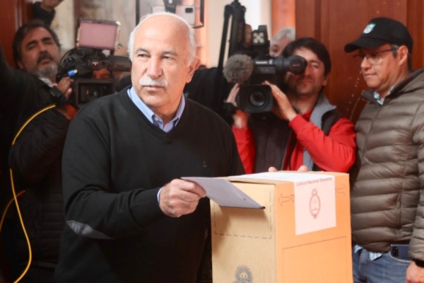 Fiad: &ldquo;concurriendo a votar damos ese sustento que la democracia necesita&rdquo;