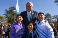 Morales presidi&oacute; el acto de promesa y jura a la Bandera Nacional