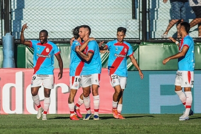 Liga Profesional: Arsenal gan&oacute; por primer vez en Sarand&iacute;