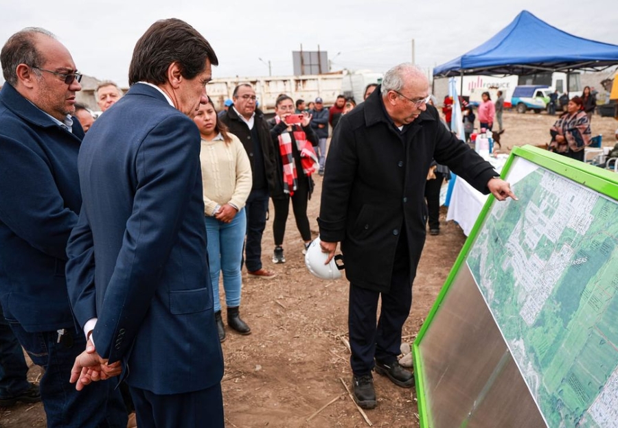 Ponen en marcha obra cloacal que beneficiará a Alto Comedero y Palpalá