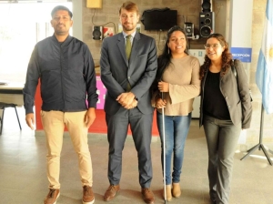 Adri&aacute;n Montalvo acompa&ntilde;&oacute; el inicio del ciclo &ldquo;Cine conecta, tu voz impacta&rdquo;