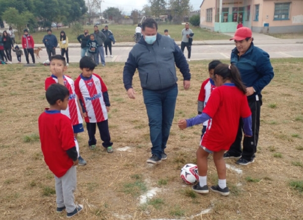 Inició la temporada de fútbol infantil en Alto Comedero