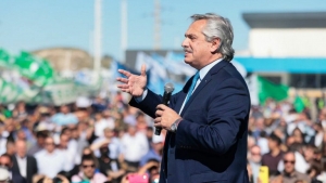 &ldquo;Si todav&iacute;a no cerramos un acuerdo con el FMI es porque no nos vamos a arrodillar&rdquo;