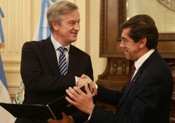 Sadir recibi&oacute; a embajador de la Uni&oacute;n Europea y al jefe de misi&oacute;n de Emiratos &Aacute;rabes