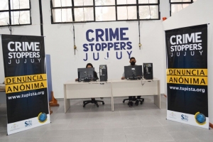Crime Stoppers, para denuncias an&oacute;nimas