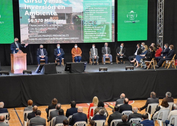 Morales anunci&oacute; obras por mas de $125.000M