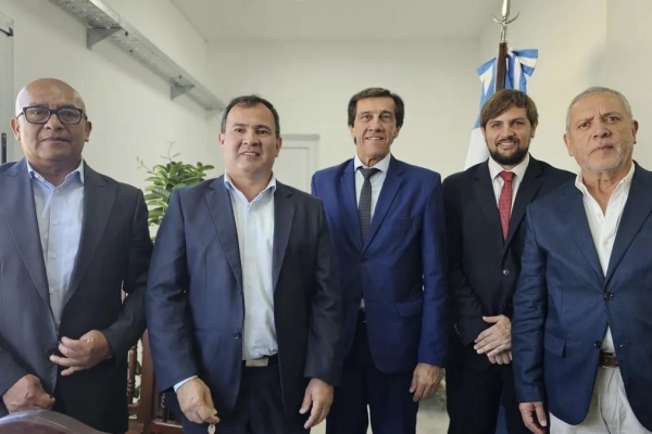 Zona Franca: Sadir encabezó el acto de inicio de operaciones