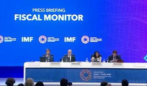 El FMI elogió el ajuste fiscal de Argentina al tiempo que reclamó reducir exenciones impositivas y mejorar la calidad del gasto