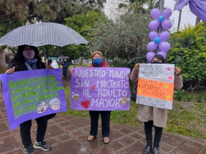 Concientizaci&oacute;n para erradicar maltratos hacia los adultos mayores