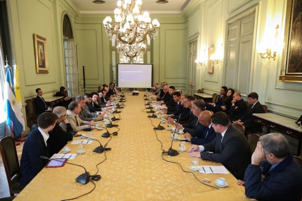 La Iglesia y el Gobierno se reunieron en la Casa Rosada por la visita de Le&oacute;n XIV a la Argentina