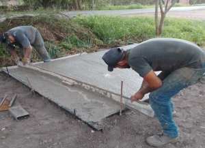 Instalan un "rebombeo"en Los Alisos