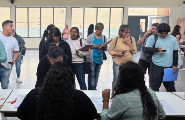 Educaci&oacute;n. Avances para ofrecimiento de cargos y horas c&aacute;tedra