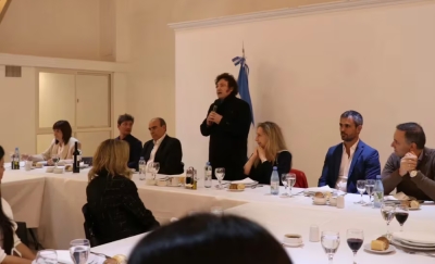 Milei y los 87 diputados que apoyaron el veto a la reforma jubilatoria compartieron un asado en Olivos