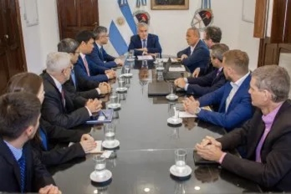 Empresa china, interesada en fabricar en Jujuy insumos para la producci&oacute;n de carbonato de litio