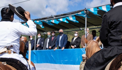 Morales particip&oacute; del acto por el Bicentenario del "D&iacute;a Grande de Jujuy"