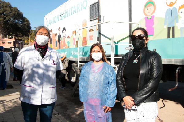 Atenci&oacute;n ginecol&oacute;gica en el Cami&oacute;n de la Mujer