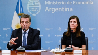 Ampl&iacute;an los cr&eacute;ditos para jubilados hasta $600 mil y para trabajadores hasta $1 mill&oacute;n