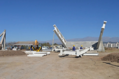 Ciudad Deportiva: obras de armado del arco central