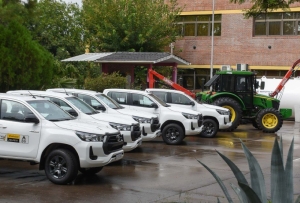 Nuevos veh&iacute;culos y maquinaria para Vialidad