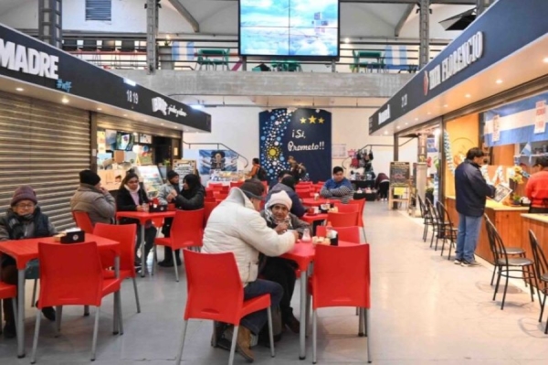 Presentan el libro &ldquo;Abasto, circulaci&oacute;n y consumo&rdquo;